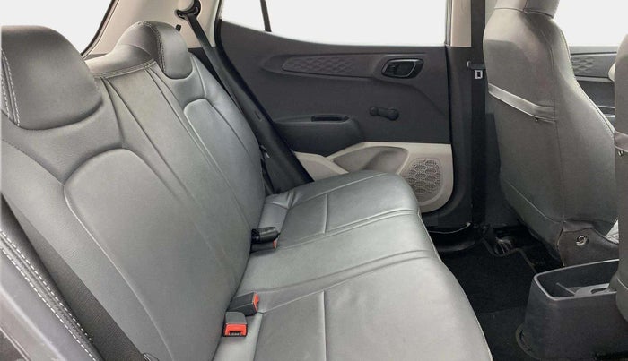 2022 Hyundai GRAND I10 NIOS ERA 1.2 KAPPA VTVT, Petrol, Manual, 32,708 km, Right Side Rear Door Cabin