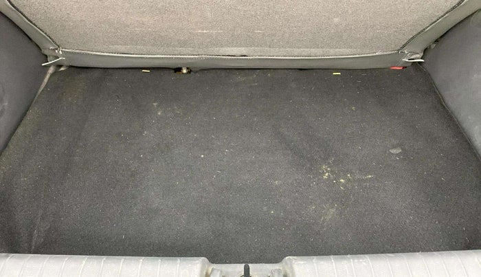 2022 Hyundai GRAND I10 NIOS ERA 1.2 KAPPA VTVT, Petrol, Manual, 32,708 km, Boot Inside