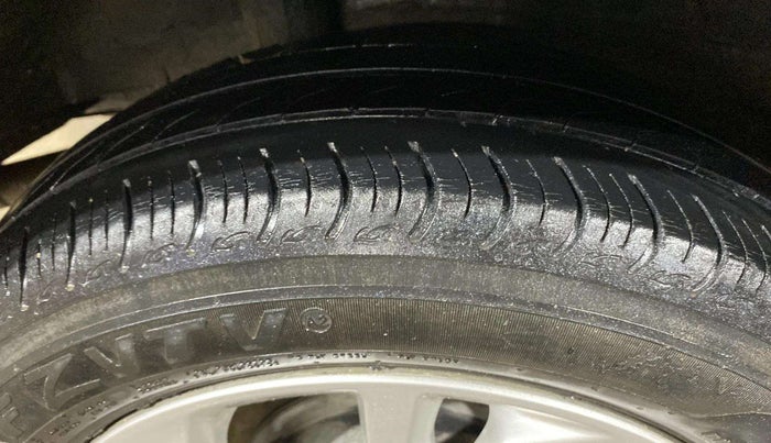 2019 Honda Amaze 1.2L I-VTEC VX CVT, CNG, Automatic, 41,248 km, Left Front Tyre Tread