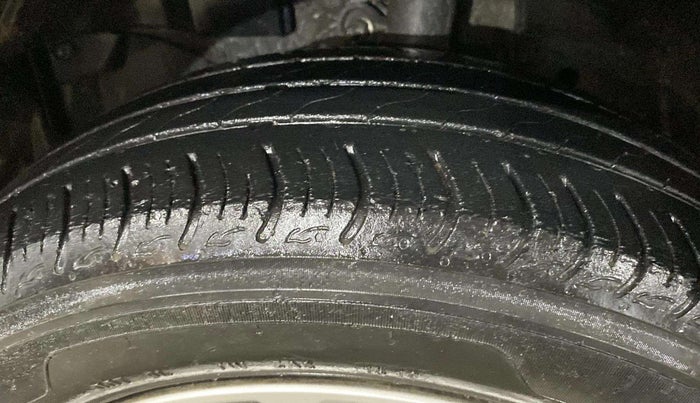 2019 Honda Amaze 1.2L I-VTEC VX CVT, CNG, Automatic, 41,248 km, Left Rear Tyre Tread
