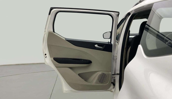 2020 Renault TRIBER RXZ AMT, Petrol, Automatic, 15,381 km, LHS Rear Door