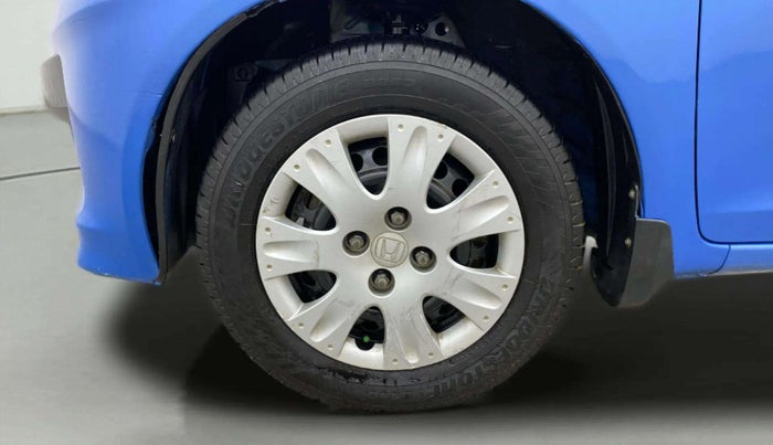 2013 Honda Brio S MT, Petrol, Manual, 70,736 km, Left Front Wheel