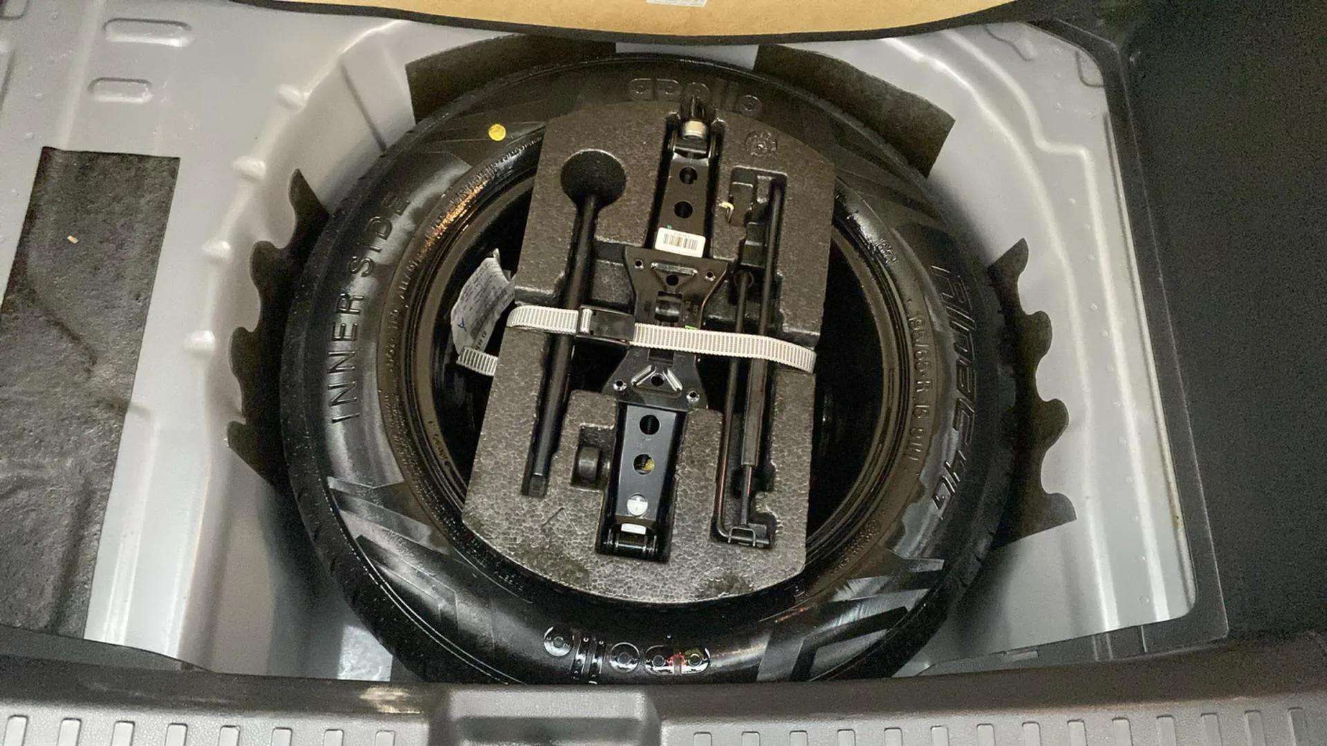 Spare-Tyre-22
