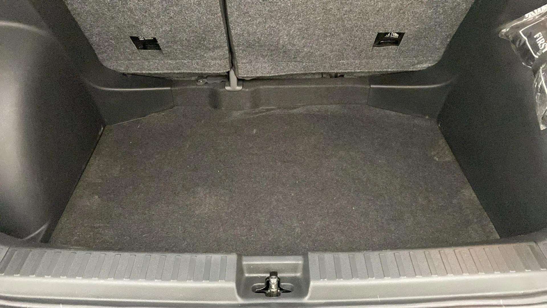 Boot-Zoomed-View-42
