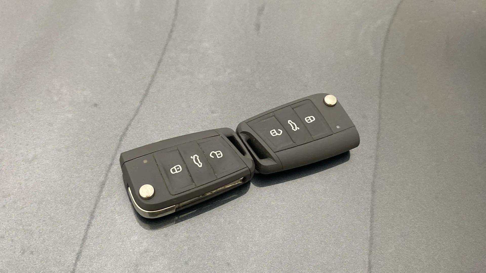 Keys-44