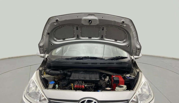 2016 Hyundai Grand i10 SPORTZ 1.2 KAPPA VTVT, CNG, Manual, 87,119 km, Open Bonet
