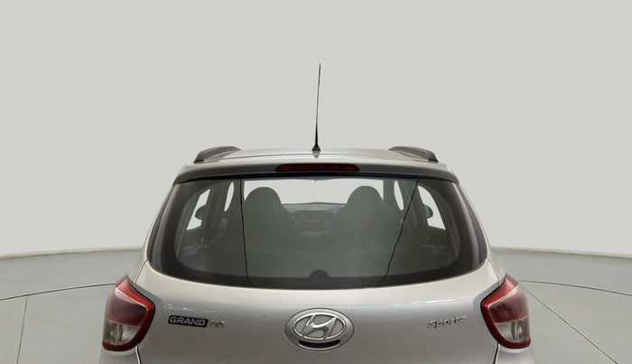 2016 Hyundai Grand i10 SPORTZ 1.2 KAPPA VTVT, CNG, Manual, 87,119 km, Rear Windshield