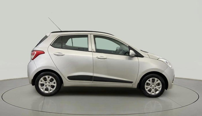 2016 Hyundai Grand i10 SPORTZ 1.2 KAPPA VTVT, CNG, Manual, 87,119 km, Right Side View