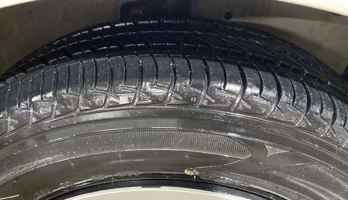 2021 Maruti Celerio ZXI AMT, Petrol, Automatic, 3,393 km, Right Front Tyre Tread