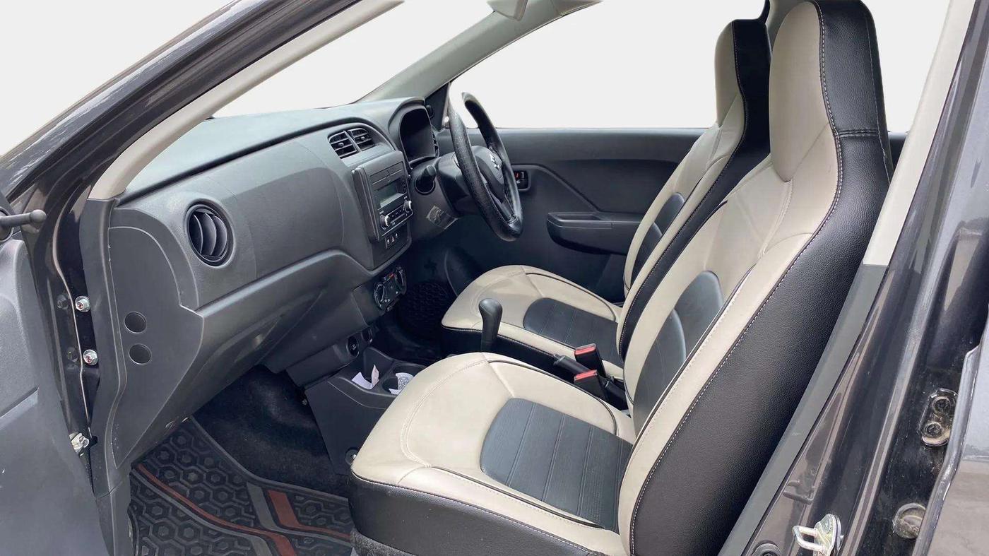 2024 Maruti Alto K10 VXI AMT, Petrol, Automatic, 10,447 km, Right Side Front Door Cabin