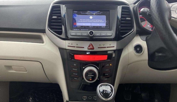 2023 Mahindra XUV300 W8 (O) 1.2 PETROL, Petrol, Manual, 11,729 km, Air Conditioner