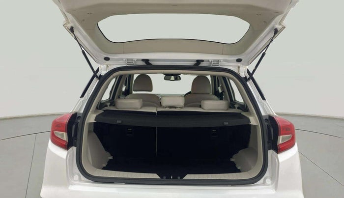 2023 Mahindra XUV300 W8 (O) 1.2 PETROL, Petrol, Manual, 11,729 km, Boot Open Zoomed View