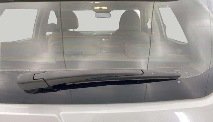 2023 Mahindra XUV300 W8 (O) 1.2 PETROL, Petrol, Manual, 11,729 km, Rear Wiper