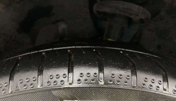 2018 Ford Ecosport TITANIUM + 1.5L PETROL AT, Petrol, Automatic, 52,284 km, Left Front Tyre Tread