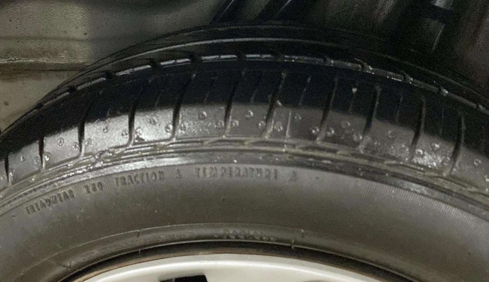 2014 Honda Mobilio 1.5L I-VTEC S, Petrol, Manual, 40,886 km, Right Rear Tyre Tread