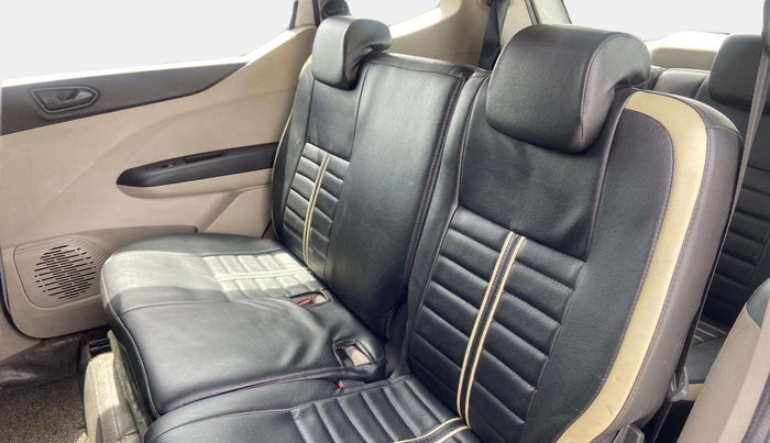2019 Renault TRIBER RXT, Petrol, Manual, 64,704 km, Right Side Rear Door Cabin
