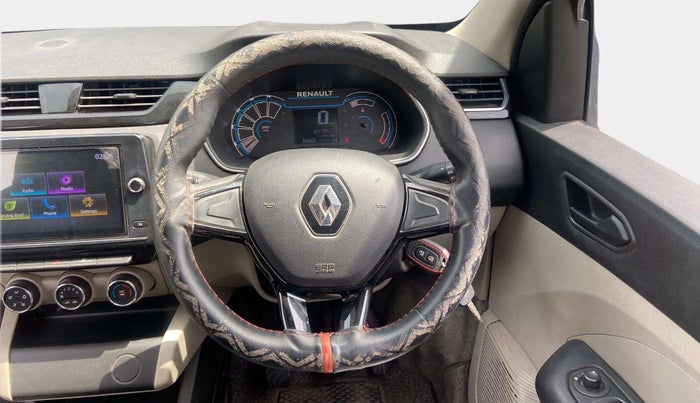 2019 Renault TRIBER RXT, Petrol, Manual, 64,704 km, Steering Wheel Close Up