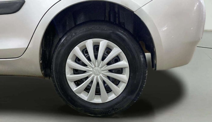 2013 Maruti Swift Dzire VXI, Petrol, Manual, 1,12,077 km, Left Rear Wheel