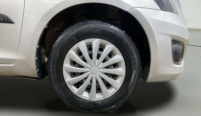 2013 Maruti Swift Dzire VXI, Petrol, Manual, 1,12,077 km, Right Front Wheel