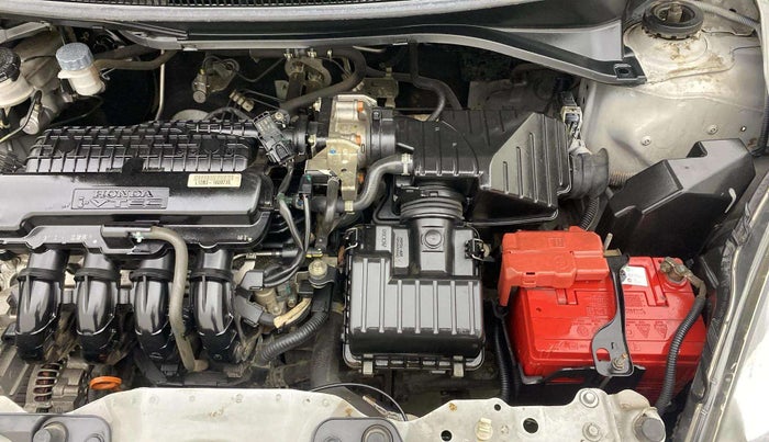 2014 Honda Amaze 1.2L I-VTEC S, Petrol, Manual, 33,558 km, Engine View - Left