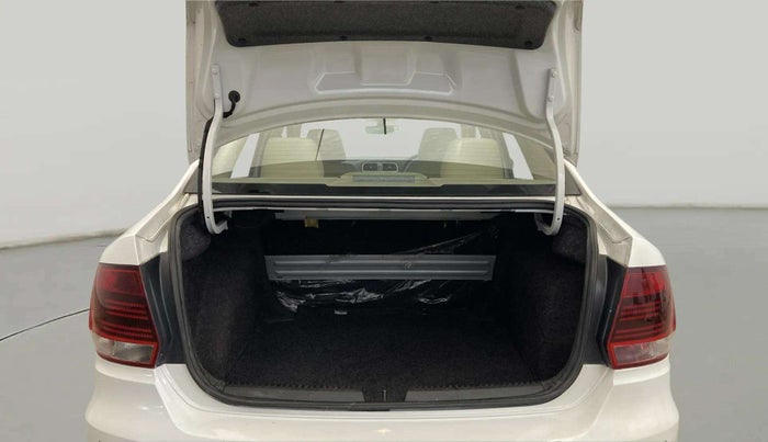 2019 Volkswagen Vento 1.2 TSI HIGHLINE PLUS AT, Petrol, Automatic, 48,130 km, Boot Open Zoomed View
