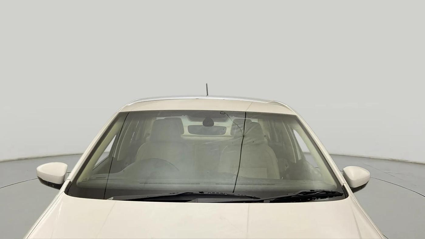 2019 Volkswagen Vento 1.2 TSI HIGHLINE PLUS AT, Petrol, Automatic, 48,130 km, Front Windshield