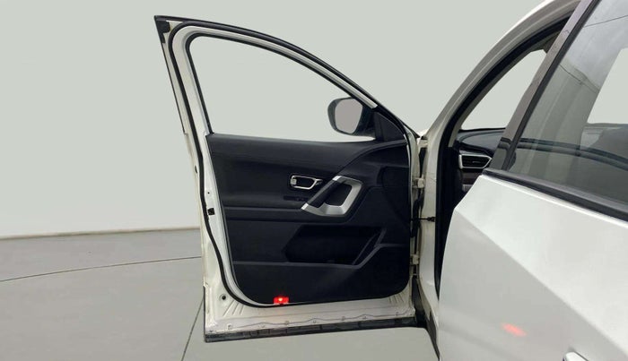 2020 Tata Harrier XT 2.0L KRYOTEC, Diesel, Manual, 50,636 km, LHS Front Door