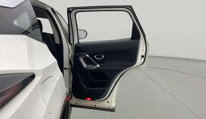 2020 Tata Harrier XT 2.0L KRYOTEC, Diesel, Manual, 50,636 km, RHS Rear Door