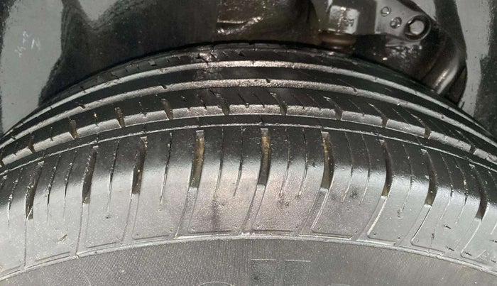 2020 Tata Harrier XT 2.0L KRYOTEC, Diesel, Manual, 50,636 km, Right Rear Tyre Tread