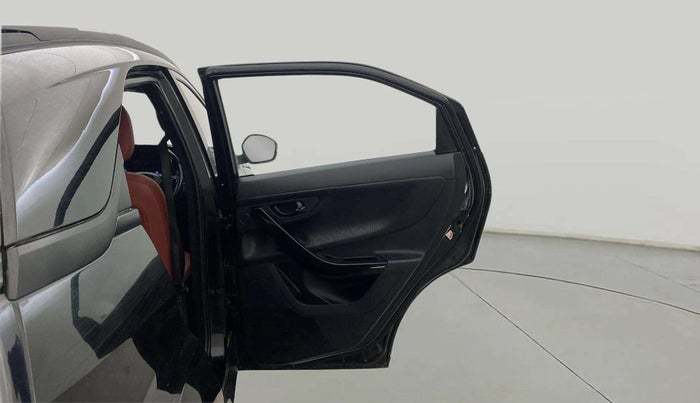 2023 Tata NEXON XZ PLUS LUX SUNROOF RED DARK PETROL, Petrol, Manual, 16,454 km, RHS Rear Door