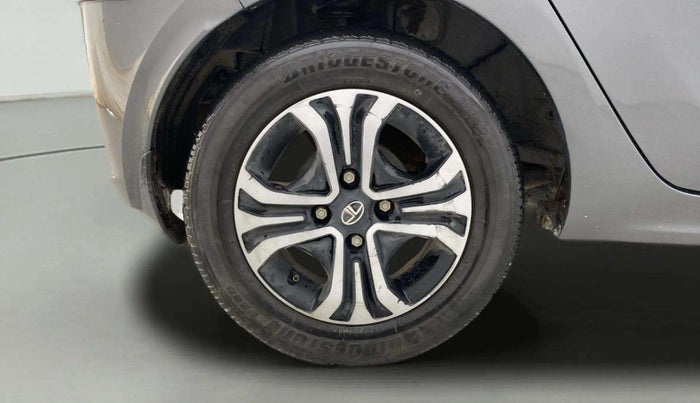 2022 Tata Tiago XT PETROL, CNG, Manual, 33,348 km, Right Rear Wheel