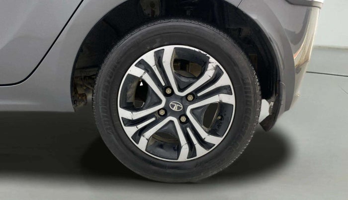 2022 Tata Tiago XT PETROL, CNG, Manual, 33,348 km, Left Rear Wheel