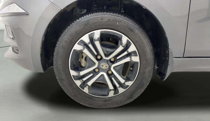 2022 Tata Tiago XT PETROL, CNG, Manual, 33,348 km, Left Front Wheel