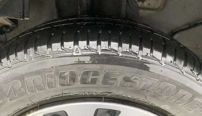 2022 Tata Tiago XT PETROL, CNG, Manual, 33,348 km, Right Rear Tyre Tread