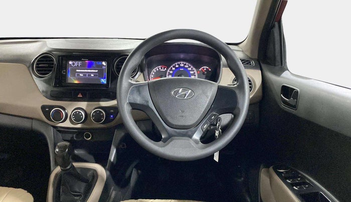 2017 Hyundai Grand i10 MAGNA 1.2 KAPPA VTVT, CNG, Manual, 67,185 km, Steering Wheel Close Up