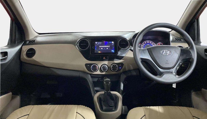 2017 Hyundai Grand i10 MAGNA 1.2 KAPPA VTVT, CNG, Manual, 67,185 km, Dashboard