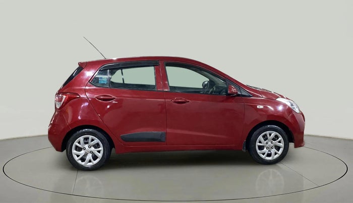 2017 Hyundai Grand i10 MAGNA 1.2 KAPPA VTVT, CNG, Manual, 67,185 km, Right Side View