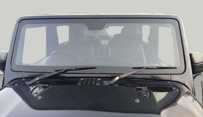2022 Mahindra Thar LX HT PETROL 4WD MT, Petrol, Manual, 33,159 km, Front Windshield