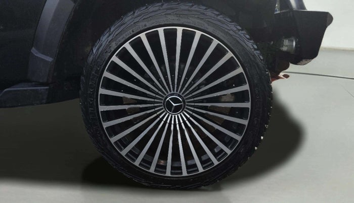 2022 Mahindra Thar LX HT PETROL 4WD MT, Petrol, Manual, 33,159 km, Right Front Wheel