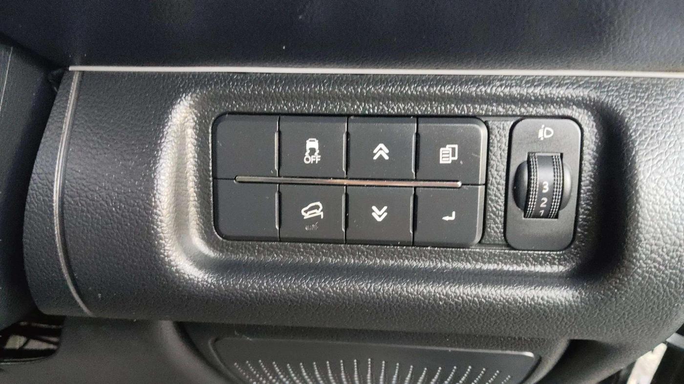 2022 Mahindra Thar LX HT PETROL 4WD MT, Petrol, Manual, 33,159 km, Adaptive Cruise Control