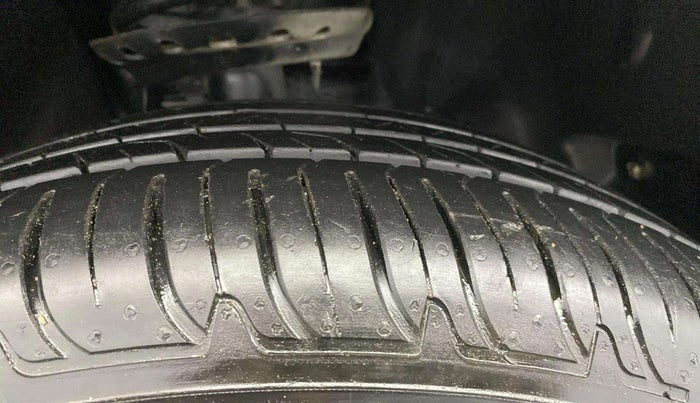 2022 Tata Harrier XZ PLUS 2.0L, Diesel, Manual, 87,204 km, Right Front Tyre Tread