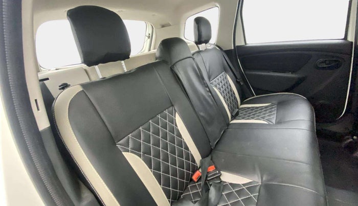 2017 Renault Duster 85 PS RXS MT DIESEL, Diesel, Manual, 38,808 km, Right Side Rear Door Cabin