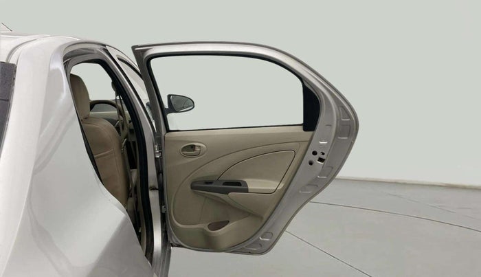 2014 Toyota Etios G, Petrol, Manual, 74,557 km, RHS Rear Door
