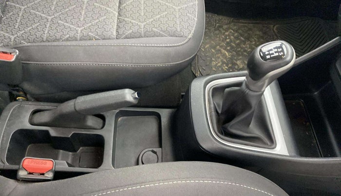 2021 Tata PUNCH CREATIVE  1.2 RTN DUAL TONE, Petrol, Manual, 23,562 km, Gear Lever