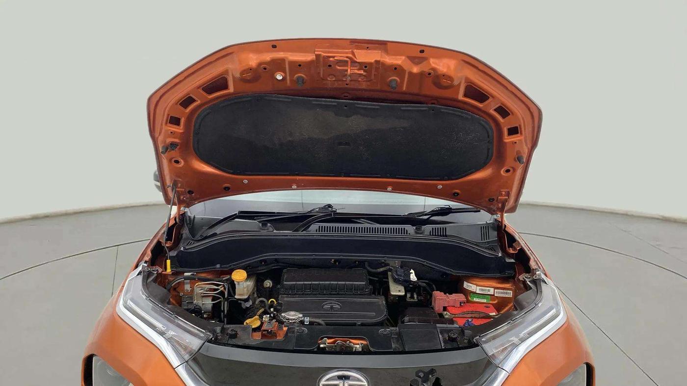 2021 Tata PUNCH CREATIVE  1.2 RTN DUAL TONE, Petrol, Manual, 23,562 km, Open Bonet