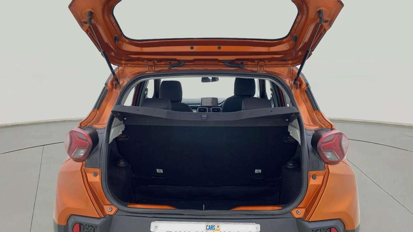 2021 Tata PUNCH CREATIVE  1.2 RTN DUAL TONE, Petrol, Manual, 23,562 km, Boot Open Zoomed View