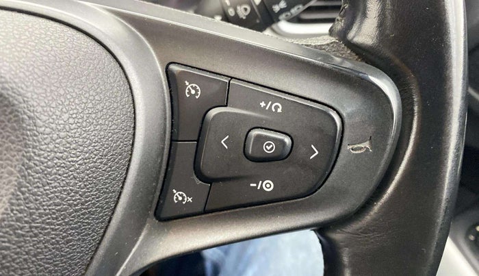 2021 Tata PUNCH CREATIVE  1.2 RTN DUAL TONE, Petrol, Manual, 23,562 km, Adaptive Cruise Control