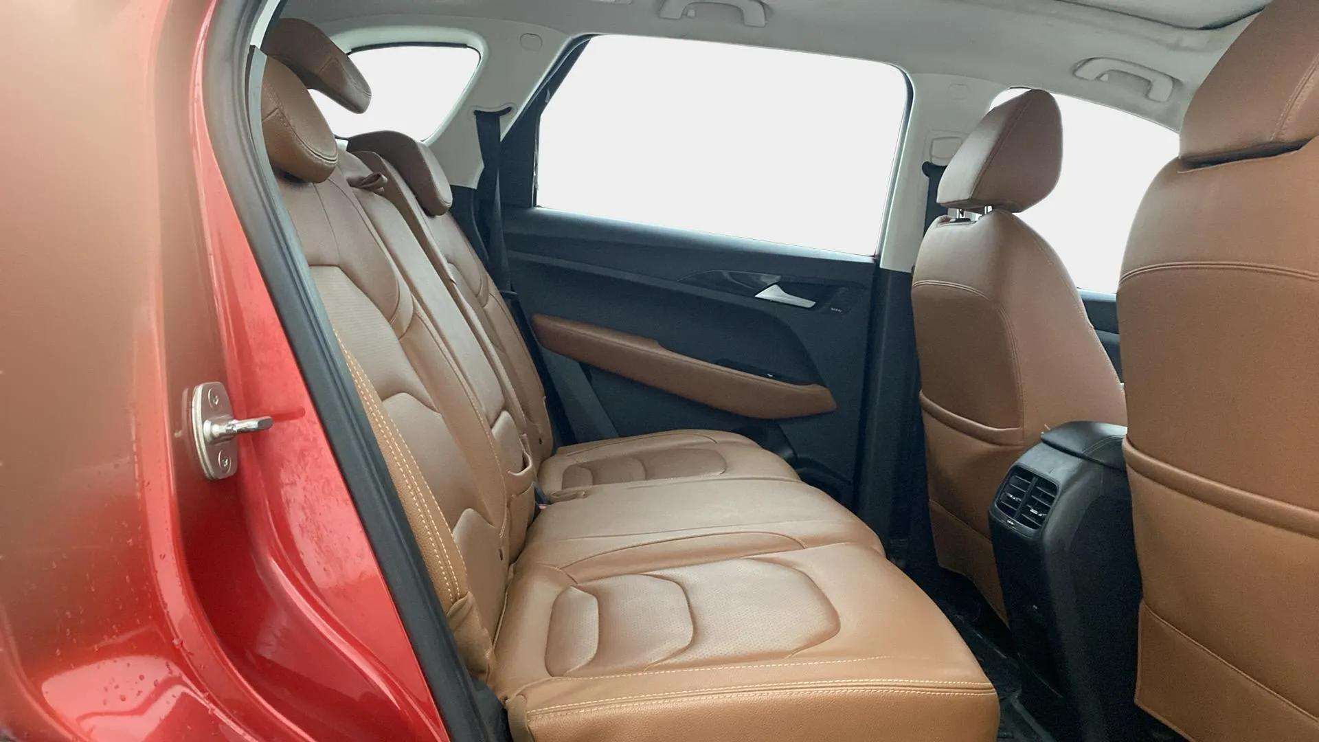 Rear-Cabin-View