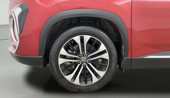 2021 MG HECTOR PLUS SELECT 2.0 DIESEL TURBO MT 7-STR, Diesel, Manual, 45,767 km, Left Front Wheel
