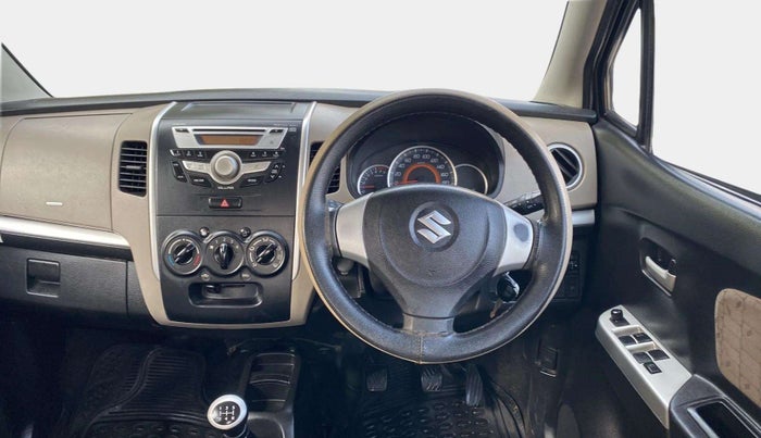2015 Maruti Wagon R 1.0 VXI, Petrol, Manual, 39,825 km, Steering Wheel Close Up